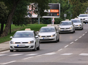 auta autoškoly ficker